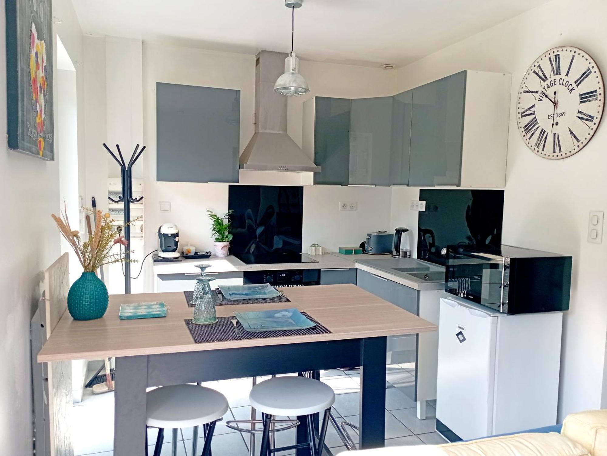 Maison Avec Terrasse Fesches-le-Chatel Екстериор снимка