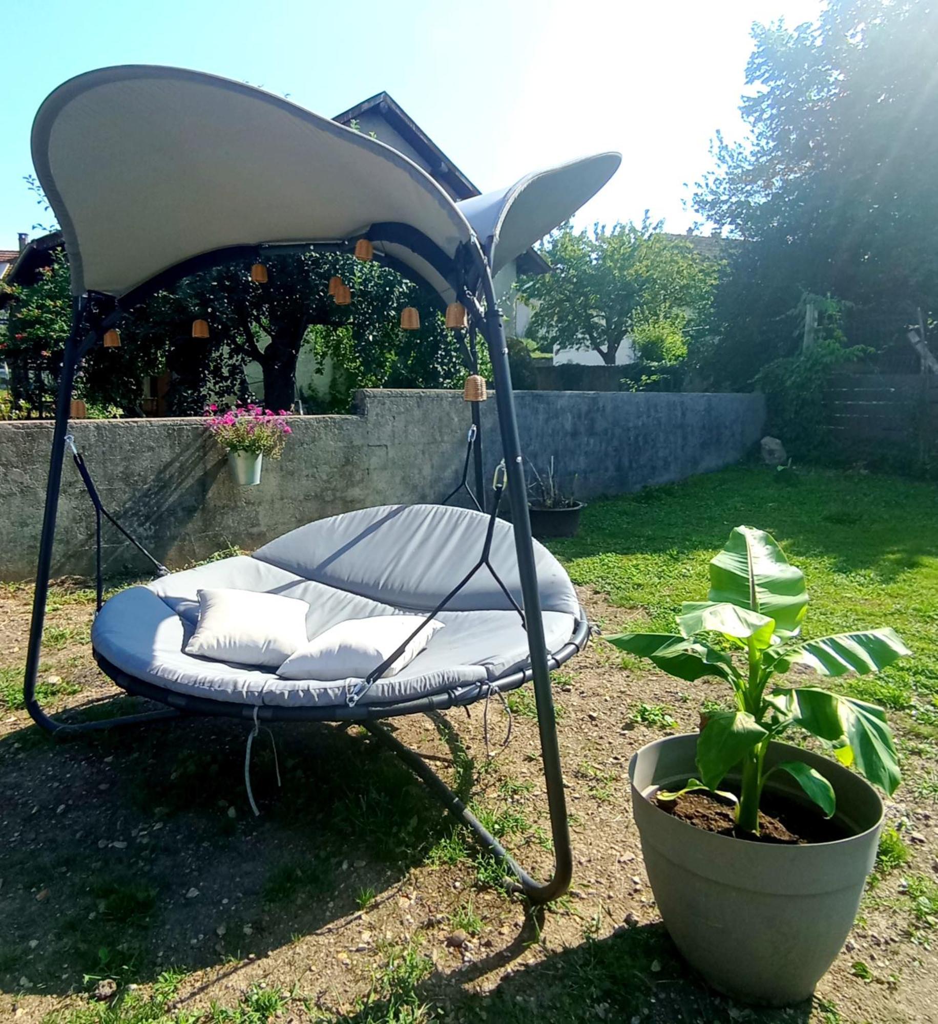 Maison Avec Terrasse Fesches-le-Chatel Екстериор снимка